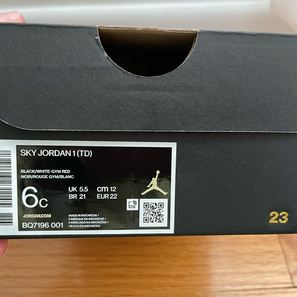 Sky Jordan 1. Size 6c. Red and Black - Picture 9 of 9